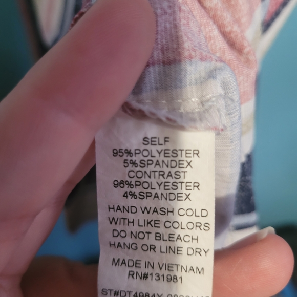 Naif Striped Short-Sleeve Women’s Top in Pink and Navy - Picture 5 of 5